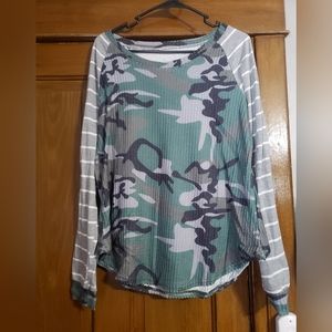 Boutique XL Camo and Stripe Long Sleeve